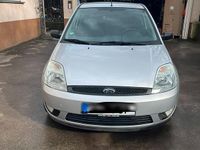 Gebraucht Ford Fiesta 80 PS (58 kW) 2005 Silber Kleinwagen