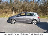 Gebraucht Mercedes B180 109 PS (80 kW) 2015 Grau Van / Kleinbus