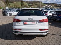 gebraucht Audi Q3 2.0TFSI Sline quattro Stronic Navi LED AHK RF