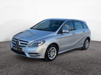 Gebraucht Mercedes B180 122 PS (89 kW) 2014 Silber Van / Kleinbus