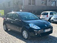 Gebraucht Renault Clio II 67 PS (49 kW) 2009 Schwarz Kleinwagen