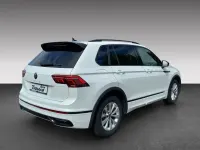 Gebraucht VW Tiguan R-line 150 PS (110 kW) 2023 Weiß SUV