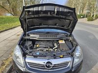 Gebraucht Opel Zafira 125 PS (91 kW) 2012 Schwarz Van / Kleinbus