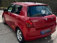 Gebraucht Suzuki Swift 92 PS (67 kW) 2007 Rot Kleinwagen