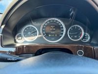 Gebraucht Mercedes E220 170 PS (125 kW) 2009 Silber Limousine