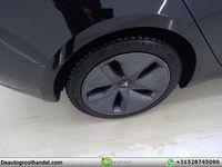 Gebraucht Tesla Model 3 Standard Range 175 kW (238 PS) 2020 Schwarz Limousine