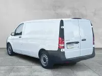 Gebraucht Mercedes e-Vito 85 kW (116 PS) 2025 Weiss Van