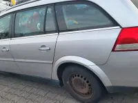 Usata Opel Vectra 140 CV (102 kW) 2007 Argento Station wagon
