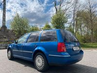 Second-hand VW Bora 116 CP (85 kW) 2002 Albastru Berlinǎ