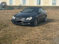 Gebraucht Mercedes CLK320 Elegance 218 PS (160 kW) 2004 Blau Cabrio