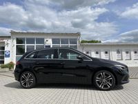 Gebraucht Mercedes B200 Edition 1 163 PS (119 kW) 2019 Schwarz Van / Kleinbus