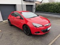 Gebraucht Opel Astra GTC Innovation 165 PS (121 kW) 2012 Rot Limousine