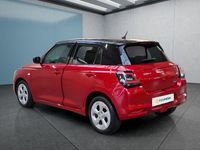 Neu Suzuki Swift 83 PS (61 kW) 2025 Rot Kleinwagen