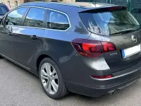 Gebraucht Opel Astra Sport 179 PS (131 kW) 2011 Grau Kombi