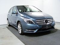 Gebraucht Mercedes B250 211 PS (155 kW) 2014 Blau Van / Kleinbus