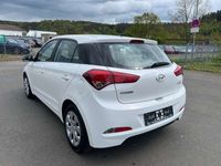 gebraucht Hyundai i20 Go 1,2 55 kW / Klima