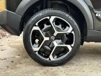 Gebraucht Citroën C3 101 PS (74 kW) 2025 Perla neraschwarz Kleinwagen