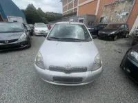 Gebraucht Toyota Yaris Sol 68 PS (50 kW) 2001 Silber Limousine