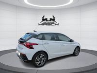 Gebraucht Hyundai i20 Trend 101 PS (74 kW) 2025 Weiß Limousine
