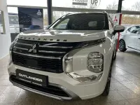 Gebraucht Mitsubishi Outlander P-HEV Top 136 PS (100 kW) 2026 Weiß SUV