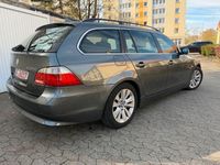 Gebraucht BMW 525 177 PS (130 kW) 2007 Grau Kombi