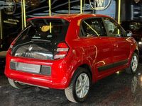 Gebraucht Renault Twingo Dynamique 90 PS (66 kW) 2015 Rot Kleinwagen