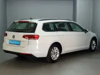 Gebraucht VW Passat Business 150 PS (110 kW) 2023 Kombi
