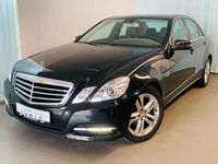 Gebraucht Mercedes E220 170 PS (125 kW) 2011 Schwarz Limousine