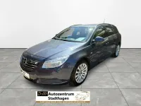 Gebraucht Opel Insignia Edition 140 PS (102 kW) 2010 Blau Kombi