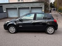 Gebraucht Renault Clio II 75 PS (55 kW) 2009 Schwarz Kleinwagen