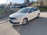 Gebraucht Skoda Rapid Active 90 PS (66 kW) 2013 Weiß Kleinwagen