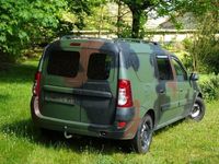 gebraucht Dacia Logan MCV "Kampfsau Emil"1.6 MPI Minicamper