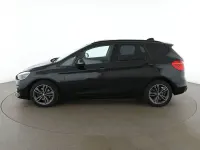 Gebraucht BMW 220 Active Tourer Sport Line 178 PS (130 kW) 2022 Schwarz Van / Kleinbus