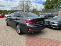 gebraucht BMW 320 d xDrive AUTOMATIK Luxury-Line*PANO*H&K*LEDER