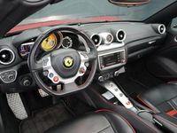 Gebraucht Ferrari California 560 PS (411 kW) 2015 Rot Cabrio