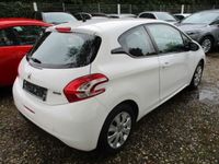 gebraucht Peugeot 208 Active