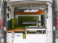 Gebraucht Renault Trafic 74 PS (54 kW) 2004 Weiß Van / Kleinbus