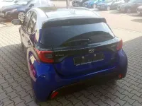 Gebraucht Mazda 2 116 PS (85 kW) 2022 Lush blue + white Kleinwagen