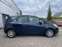 Gebraucht Opel Meriva Design Edition 101 PS (74 kW) 2011 Blau Van / Kleinbus