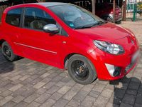 Gebraucht Renault Twingo 75 PS (55 kW) 2011 Rot Kleinwagen