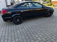 Gebraucht Opel Astra Cabriolet 140 PS (102 kW) 2009 Schwarz Cabrio