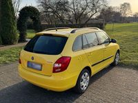 Gebraucht Skoda Fabia 69 PS (50 kW) 2008 Gelb Kombi