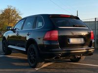 Second-hand Porsche Cayenne 250 CP (183 kW) 2007 Negru SUV
