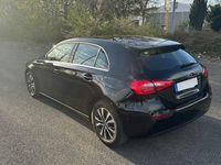 Gebraucht Mercedes A200 150 PS (110 kW) 2021 Schwarz Limousine