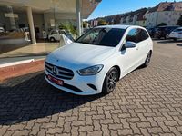 Gebraucht Mercedes B180 136 PS (100 kW) 2020 Weiß Kleinwagen