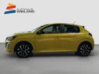 Gebraucht Peugeot 208 Active 101 PS (74 kW) 2024 Gelb Kleinwagen