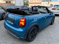 Gebraucht Mini Cooper Cabriolet Classic 136 PS (100 kW) 2022 Island blue (metallic) Cabrio