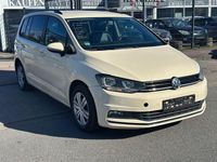 Gebraucht VW Touran 116 PS (85 kW) 2019 Beige Van / Kleinbus