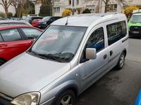 Second-hand Opel Combo 87 CP (63 kW) 2003 Argintiu Monovolum