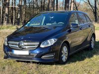 Gebraucht Mercedes B160 103 PS (75 kW) 2017 Blau Van / Kleinbus